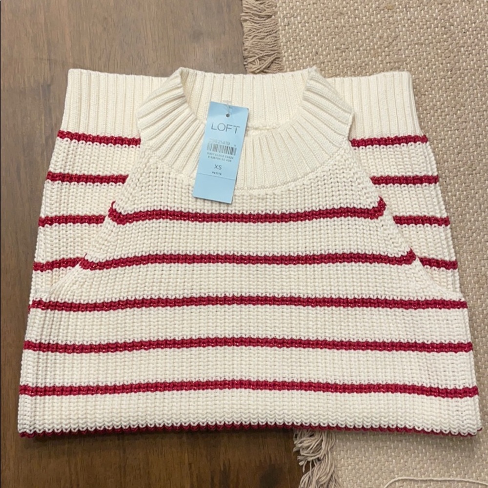 Loft knitted halter top